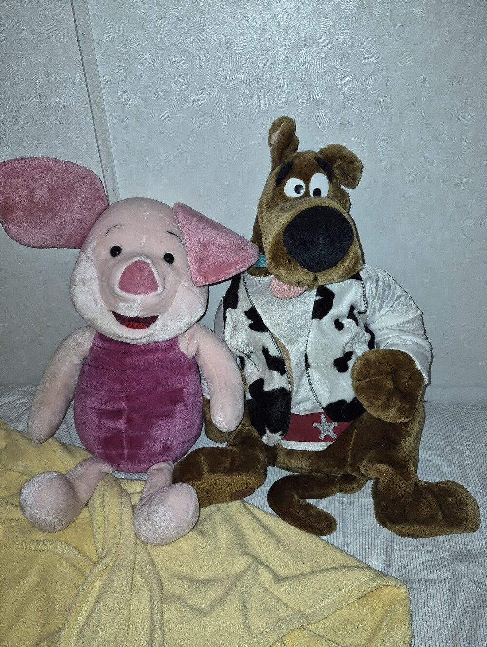 Large Piglet And Scooby Doo Stuffed Animals